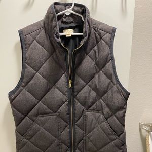 J. Crew quilted vest - pockets - gold details